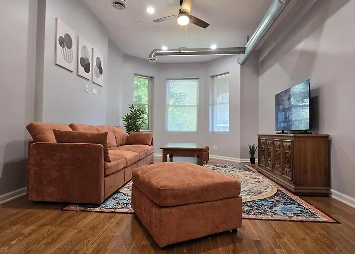 Luxe Loft Vibe With King - 4br 3ba